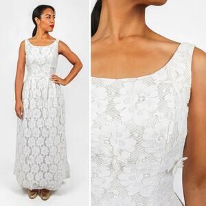 Vintage 1960s White Floral Lace Wedding Maxi Dress Appliqué Saks Fifth | XS/S